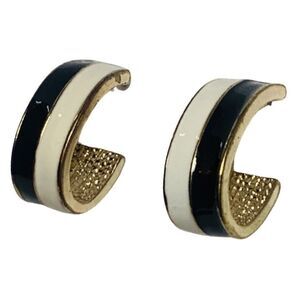 Vintage Women’s Black & White Striped Enamel Gold Tone Pierced Hoop Earrings